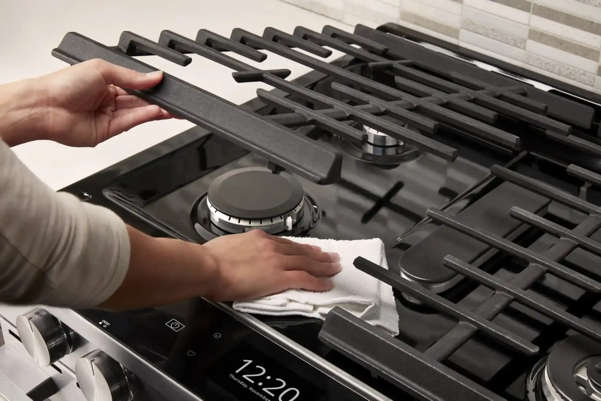 How to Clean Stove Sealed Burners