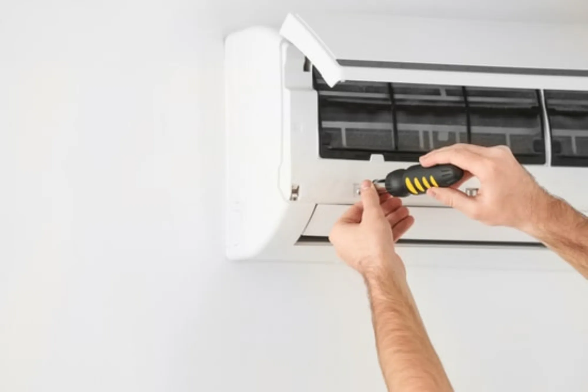 24-Hour AC Repair Dubai