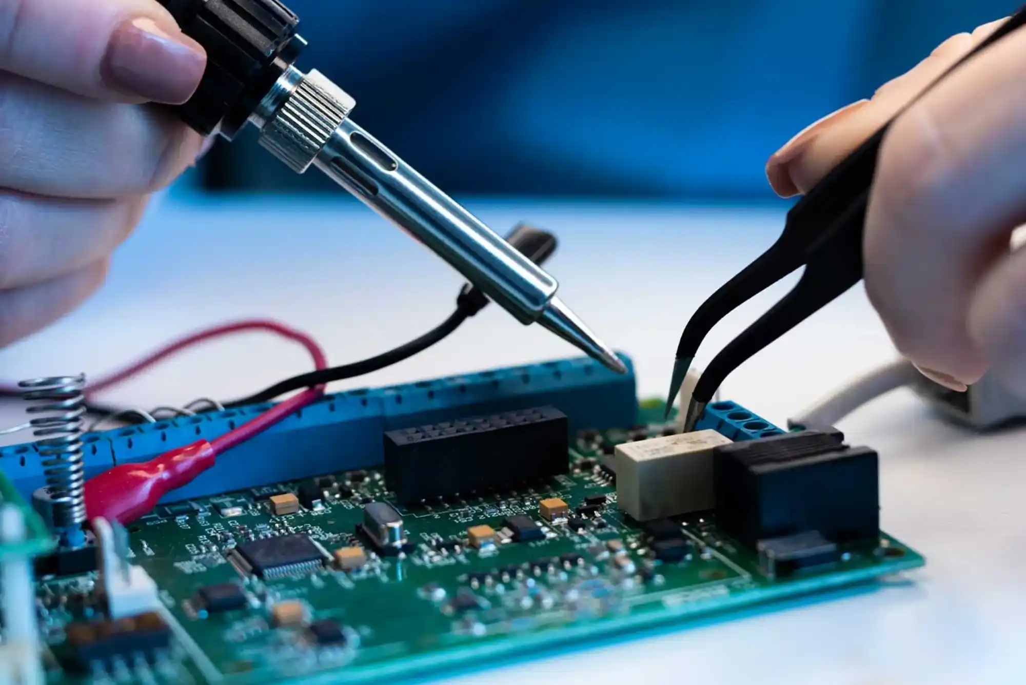 Refrigerator Circuit Board Repair Service